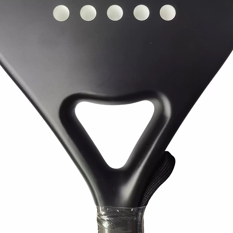 Full Carbon fiber material pad - Padel Racket Carbon review and price